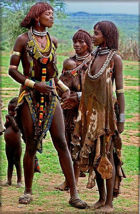 Pin By Lentswe Mokgatle On Afrika African Tribes World Cultures African Women