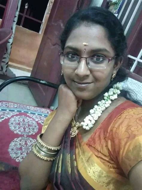 Tamil Girl Beautiful Eyes Tamil Girls Girls With Glasses Indian Beauty Saree Women Lingerie