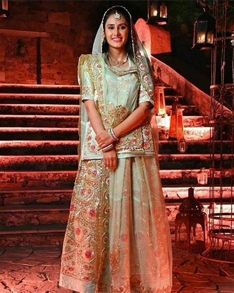 Rajputi Poshak Online In 2020 Rajputi Dress Rajasthani Dress Indian Bridal Dress