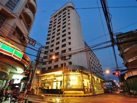 From here, guests can enjoy easy access to all that the lively city has to offer. Mayflower Grande Hotel, Hat Yai - Booking Deals, Photos ...