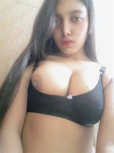 Very Cute Big Boobs Babe Indian Porn Tube Show Big Tits Mms
