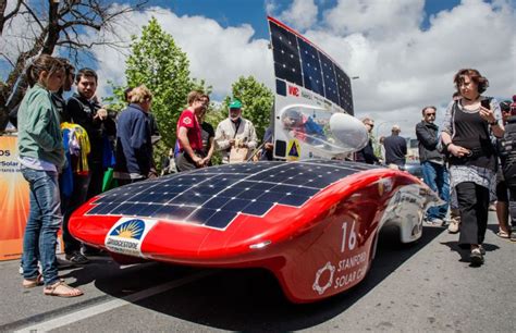 Los autos eléctricos que se alimentan de paneles solares Twenergy
