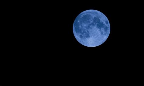 Este Halloween Aparecerá Una Extraña Luna Azul