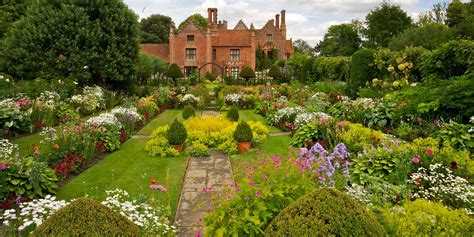 10 English Garden Design Ideas How To Make An English Garden Landscape