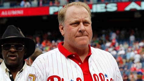 Curt Schilling Ex Red Sox Pitcher Knocks Down Internet Trolls Who Bullied His Daughter Abc News