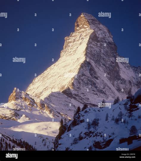 Switzerland Valais Zermatt Matterhorn At Dawn Stock Photo Alamy