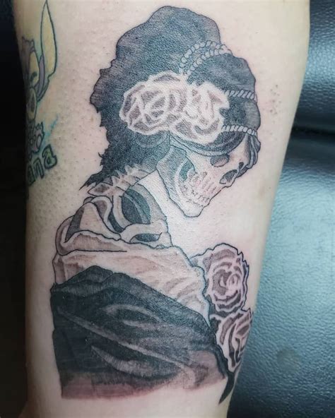 Feminine Skull With Roses Skull Roses And Lace Download Tattoo Design