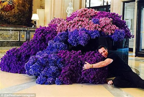 Kardashian Florist Jeff Leatham Says Flower Walls Are Over Daily Mail Online