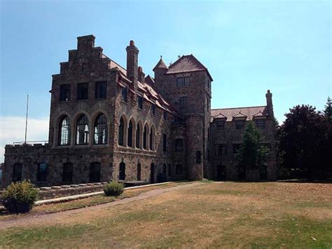 Singer Castle On Dark Island Hidden Secrets Of A True American Castle