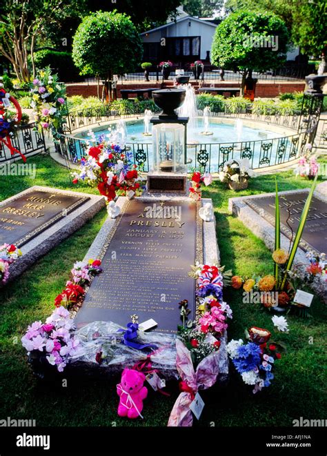 Elvis Presley Grave In The Garden Of Graceland His Home In Memphis
