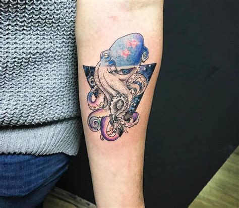 They are depicted in all colors and contexts, and still, look great. Octopus tattoo by Resul Odabas Tattoo | Photo 23589
