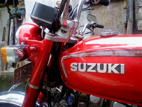 Bisultikudrat Suzuki A100 1980 Merah Verygood Condition
