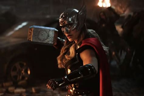 Marvel Studios Thor Love And Thunder Movie Review And Breakdown The