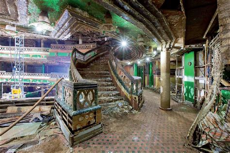 Eerie Photos Show Abandoned Costa Concordia Cruise Ship Years After