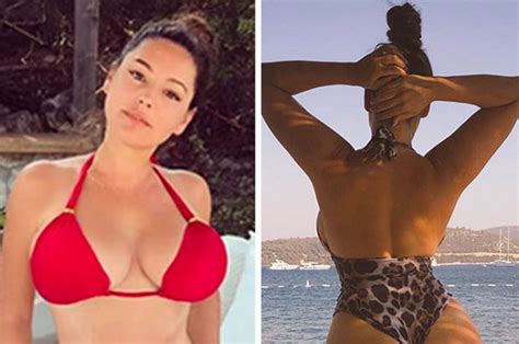 Kelly Brook 2017 Sexy Instagram Bikini Pics Wows After Booty Display