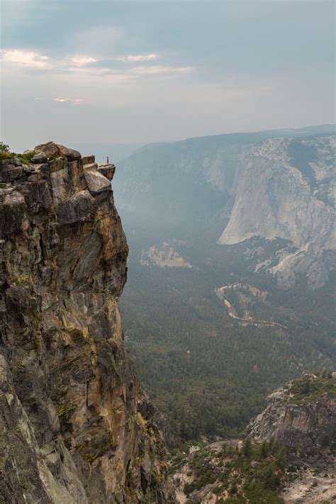 Man And Woman Fall To Death From Taft Point In Yosemite