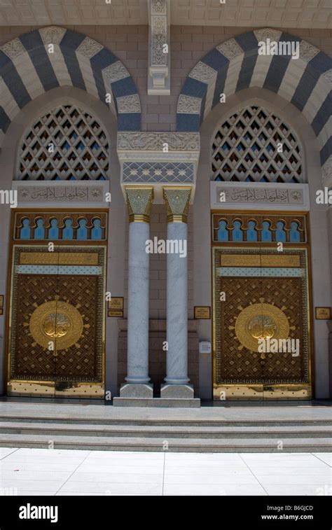 Doors Of King Abdul Azeez Gate The Mosque Of The Prophet Masjid Al