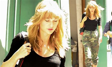 Taylor Swift Is Casual In Camouflage As She Steps Out In New York