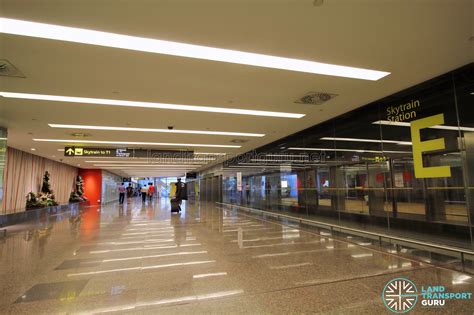 Changi Airport Skytrain Public Area Station E Terminal 2 Land