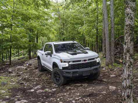 Heres When 2024 Chevy Silverado 1500 Production Will Start