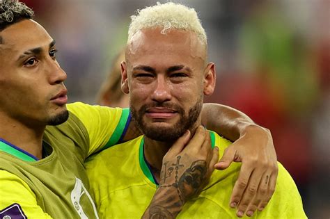 neymar s world cup dream slips away again maybe for the final time