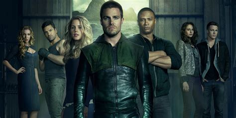 Arrow Cast Reacts To News Of The Shows Final Season Cbr