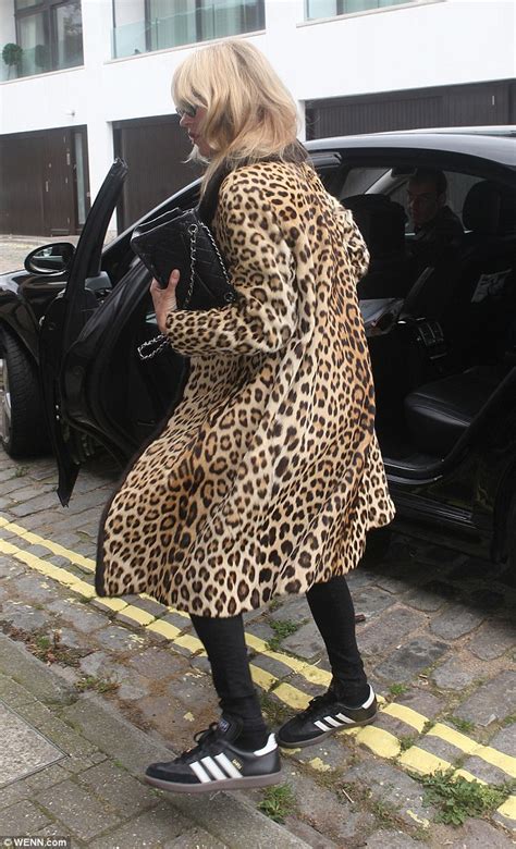 Kate Moss Rushes Into A Photoshoot In Leopard Print Coat Hours After Partying The Night Away