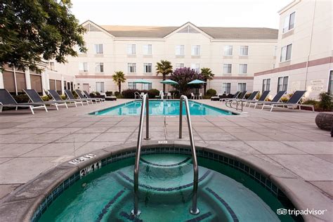 Hilton Garden Inn Sacramento South Natomas Pool Pictures And Reviews Tripadvisor