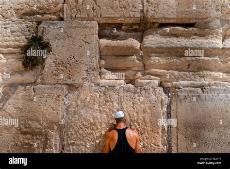 Prayers At The Western Wall Judaisms Holiest Site Stock Photo Alamy