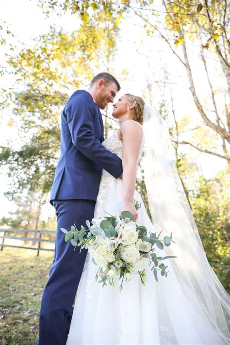 Pin By Canon Creek Photography On Dream Wedding Photos Bridesmaid