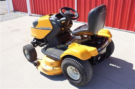 Cub Cadet Time Saver I1050 Mower Live And Online Auctions On