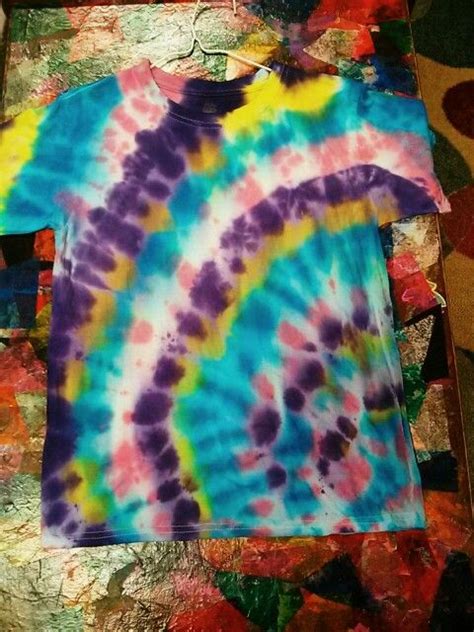 I Made A Tye Dye Shirt I Love It Textiles Projects Fun Fair Dye Shirt