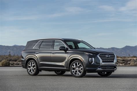Select the hyundai suv you are interested in and learn more. Hyundai unveils 2021 Santa Fe large SUV