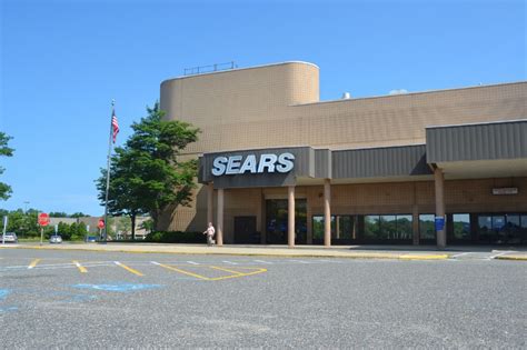 Sears At Burlington Center Mall To Close Later This Year The Sun