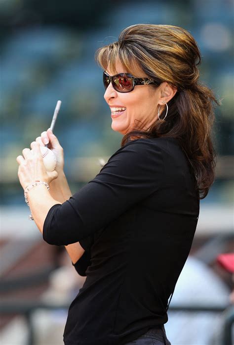 Sarah Palins Juicy Couture Sunglasses Hot Or Not Photos Poll