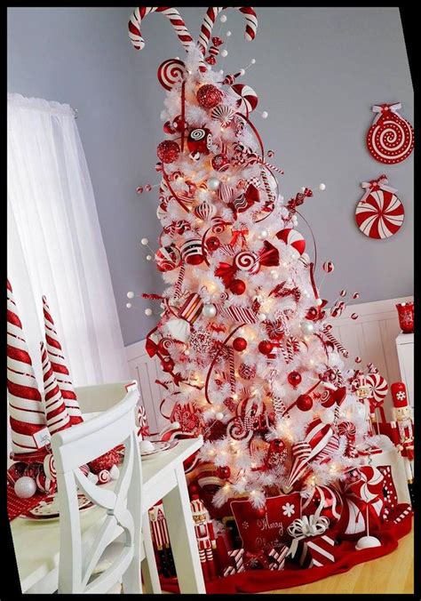 30 Candy Themed Christmas Tree Decoomo
