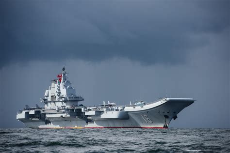 Chinese Aircraft Carrier Liaoning Departing Hong Kong Harbour 4760 ×