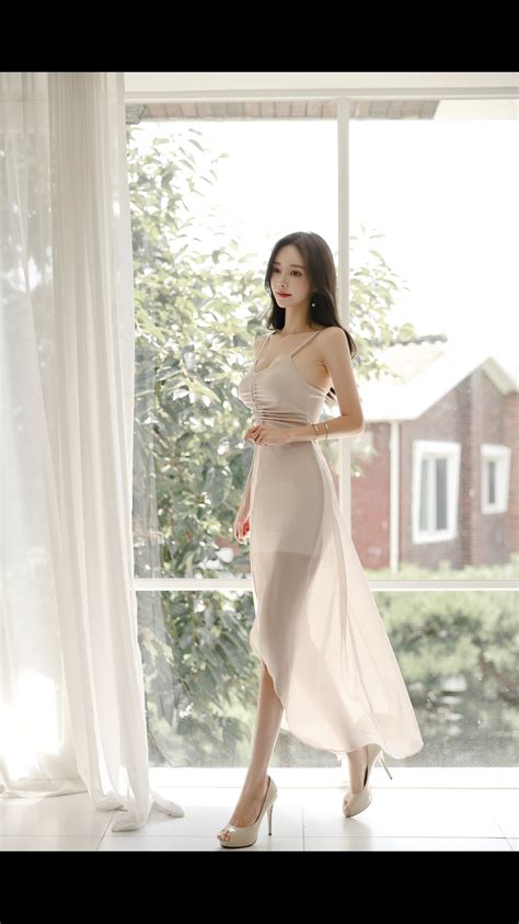 ユンジュお姉さん ️【2020】 上品なドレス 韓国スタイル 女性
