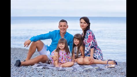 Семейный нудиский пляж с детьми фото