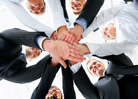 4 Tips To Build Strong Team Bonds In A Virtual Environment Business 2