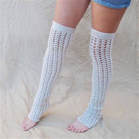 72 adorable crochet winter leg warmer ideas diy to make leg warmers pattern crochet leg warmers