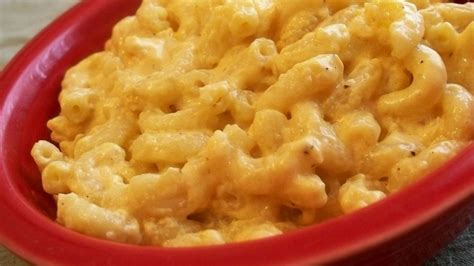 Baked mac and cheese is a tradition in his family. African American Macaroni And Cheese Recipes | Besto Blog