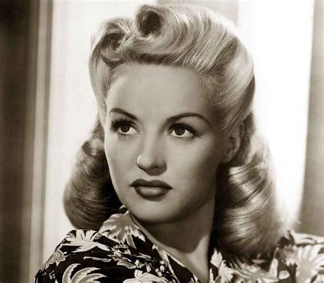 1940s Hairstyles Memorable Pompadours Betty Grable