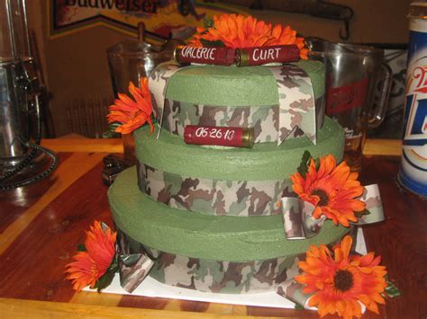 Camo Cakes – Decoration Ideas | Little Birthday Cakes