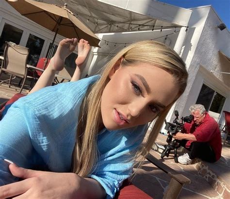 Adult Star Dishes Behind The Scenes Secrets After Starting Porn Career During Lockdown Daily Star