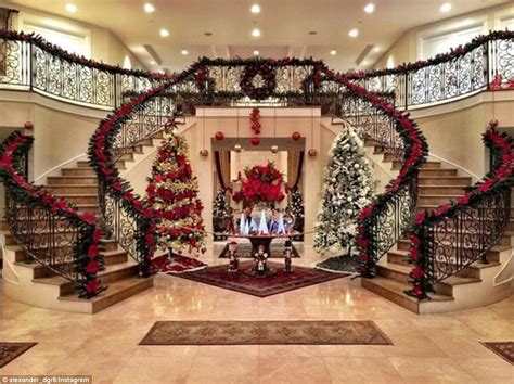 Rich Kids Of Instagram Show Off Their Ts Mansions And Holiday