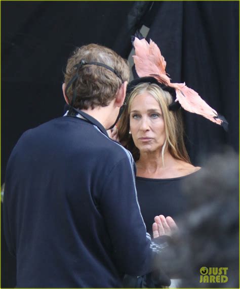 Sarah Jessica Parker And Chris Noth Reunite On The Set Of And Just Like That Photo 4598801