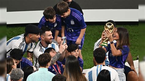 Messi Clicking Photo As Wife Antonela Lifts World Cup Trophy Is Pure