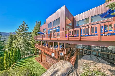 Rock Stars Extravagant Lake Tahoe Home Hits The Market For 985 Million