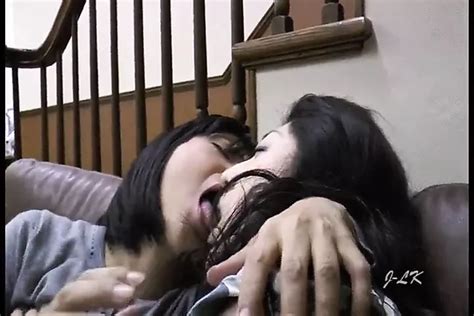 japanese lesbians group kissing xhamster